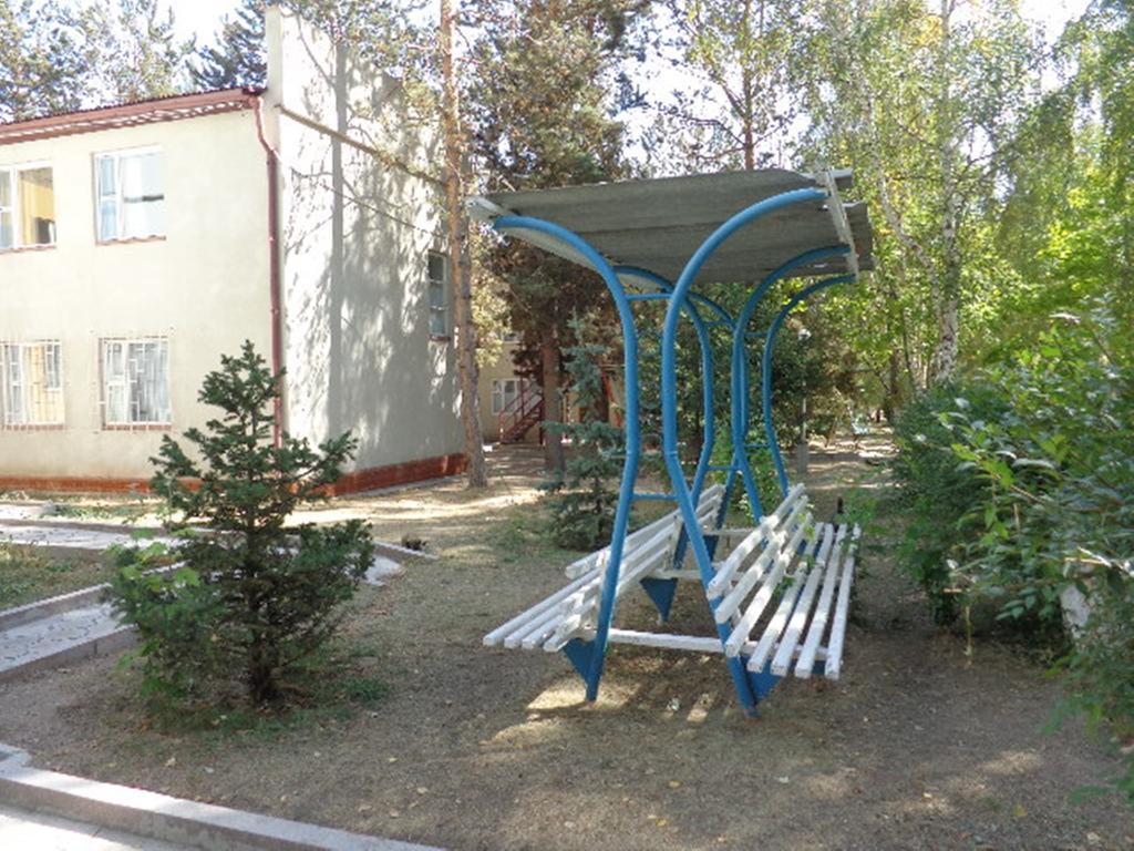 Guest House At Do Altyn - Kum Chon-Sary-Oy Bagian luar foto